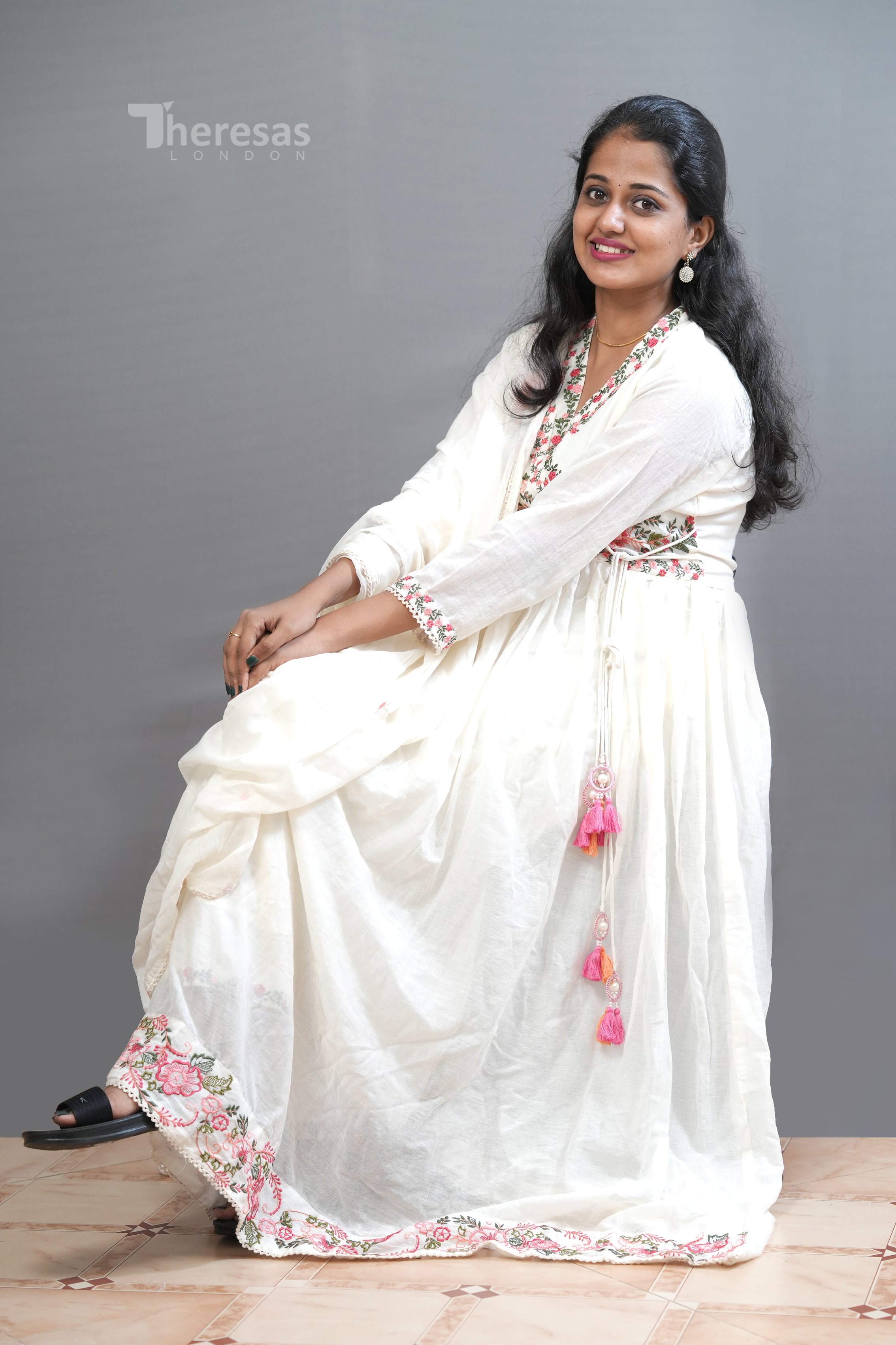 Churidar (CHR-061)