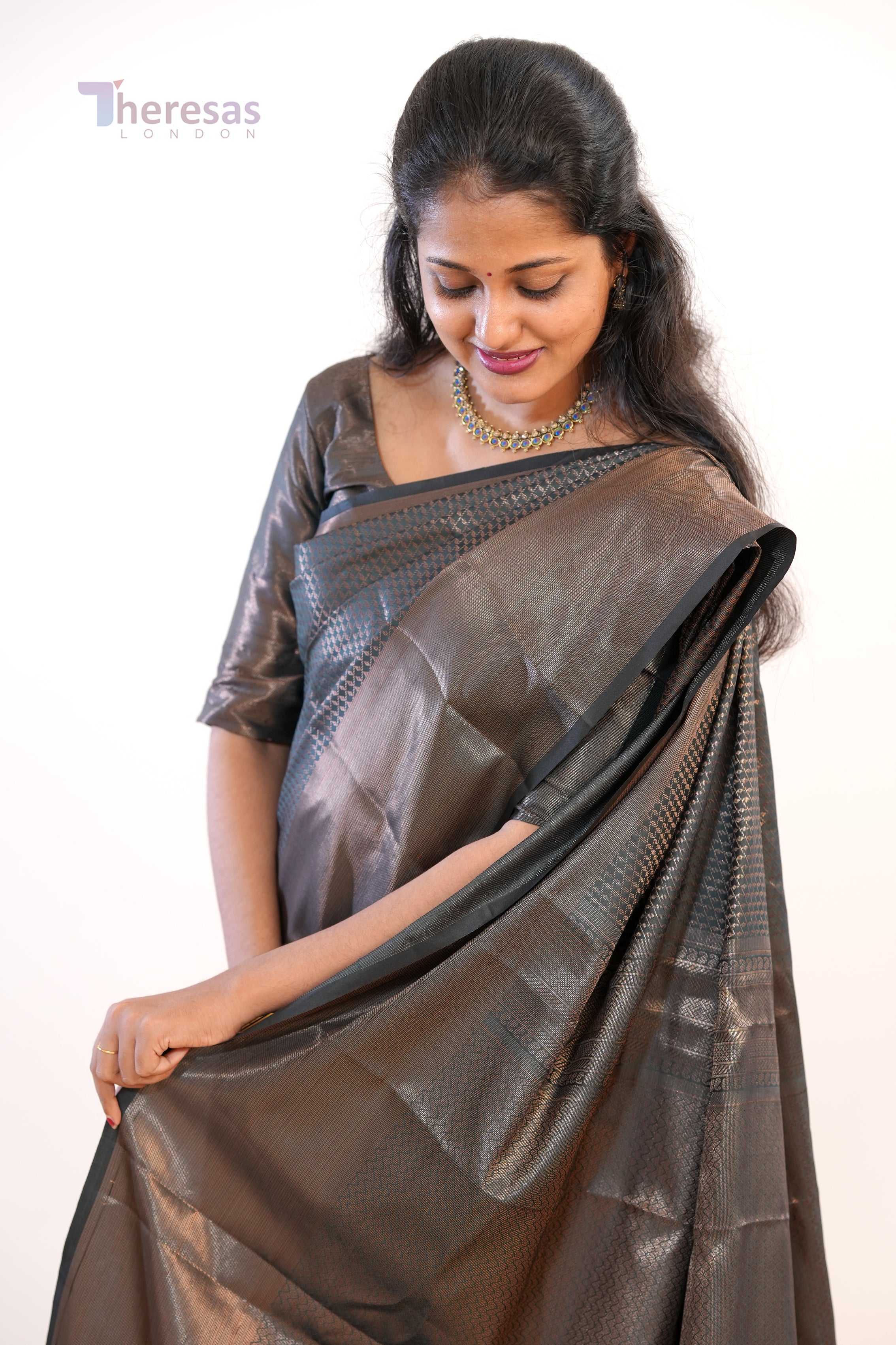 Saree (SAR-199)
