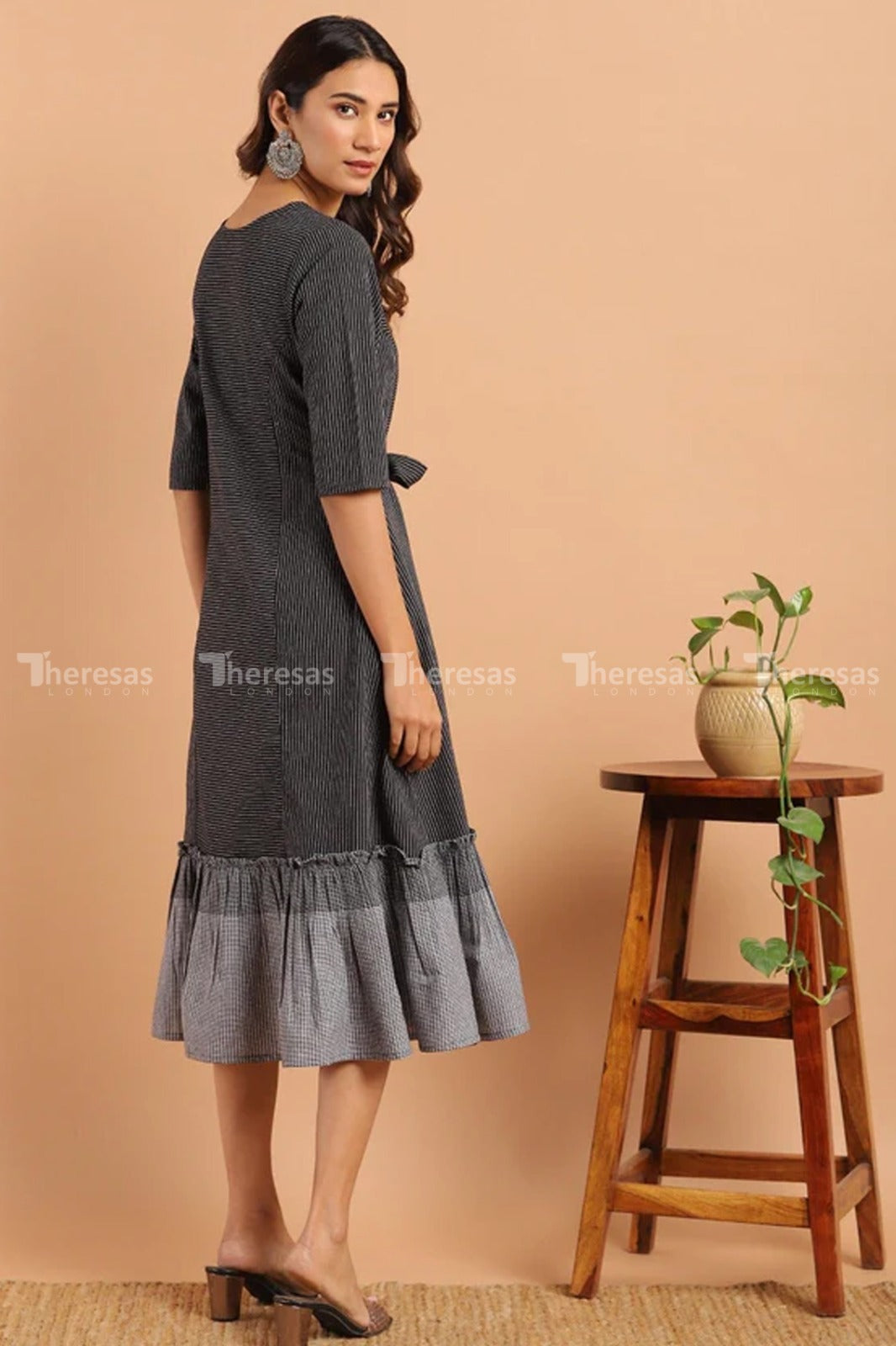 Dress(8020)