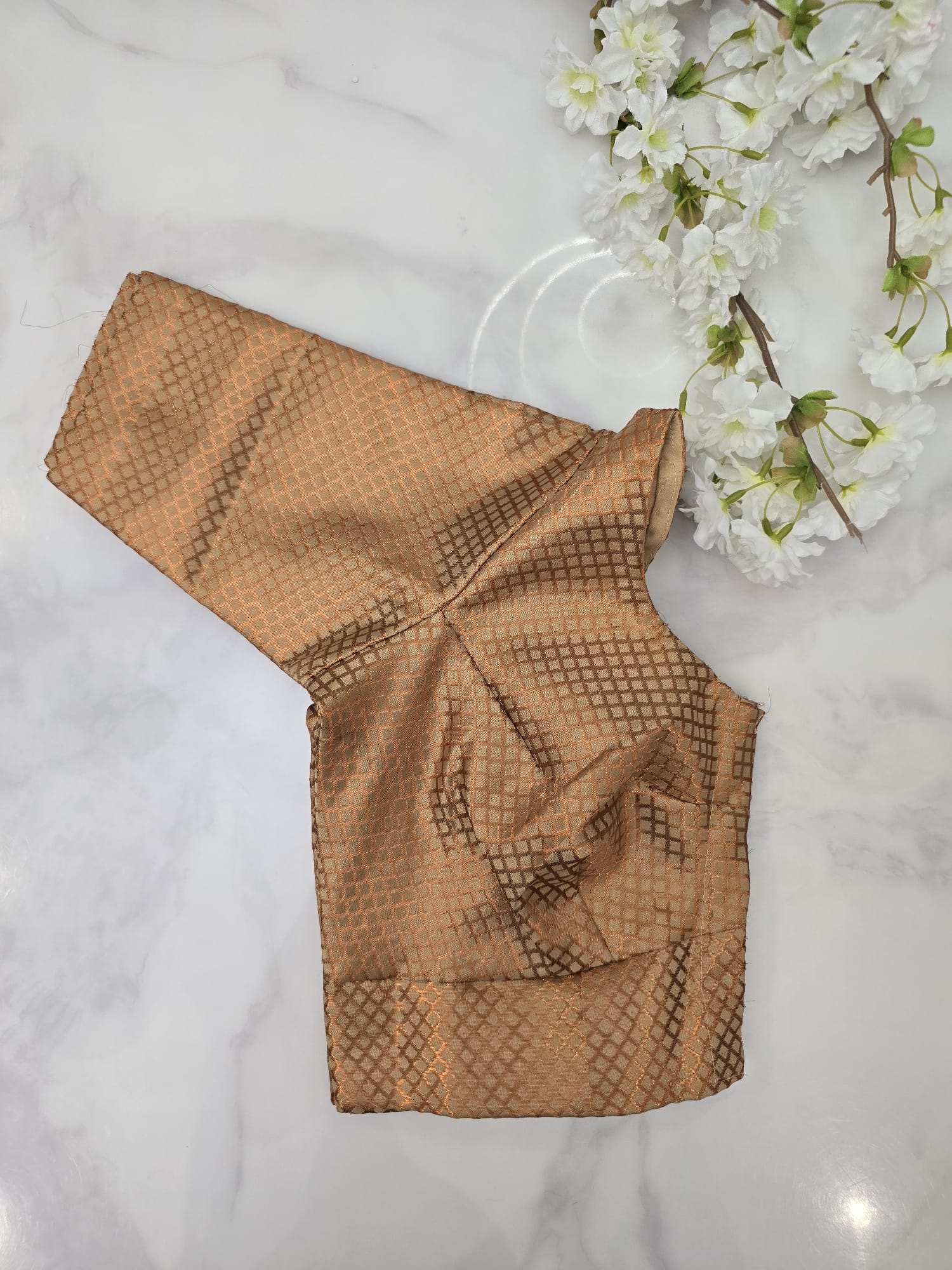 Blouse(BLS-068)