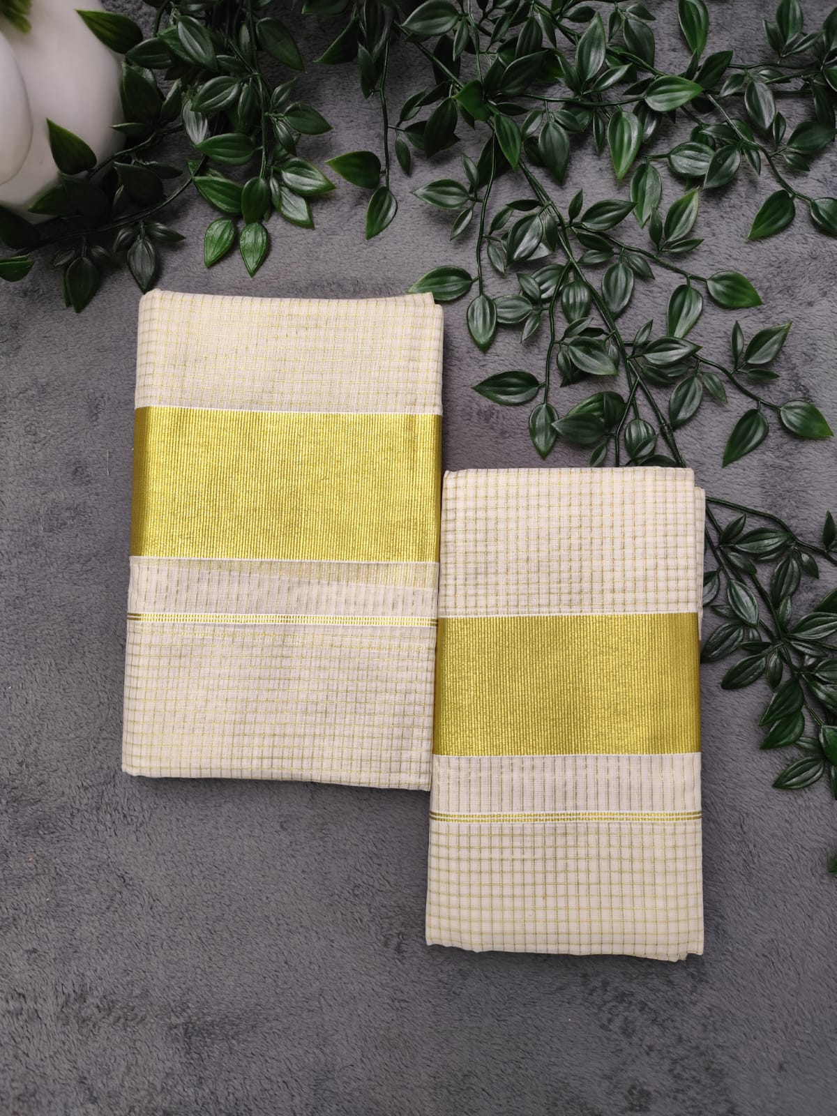 Set Mundu (STM-042)