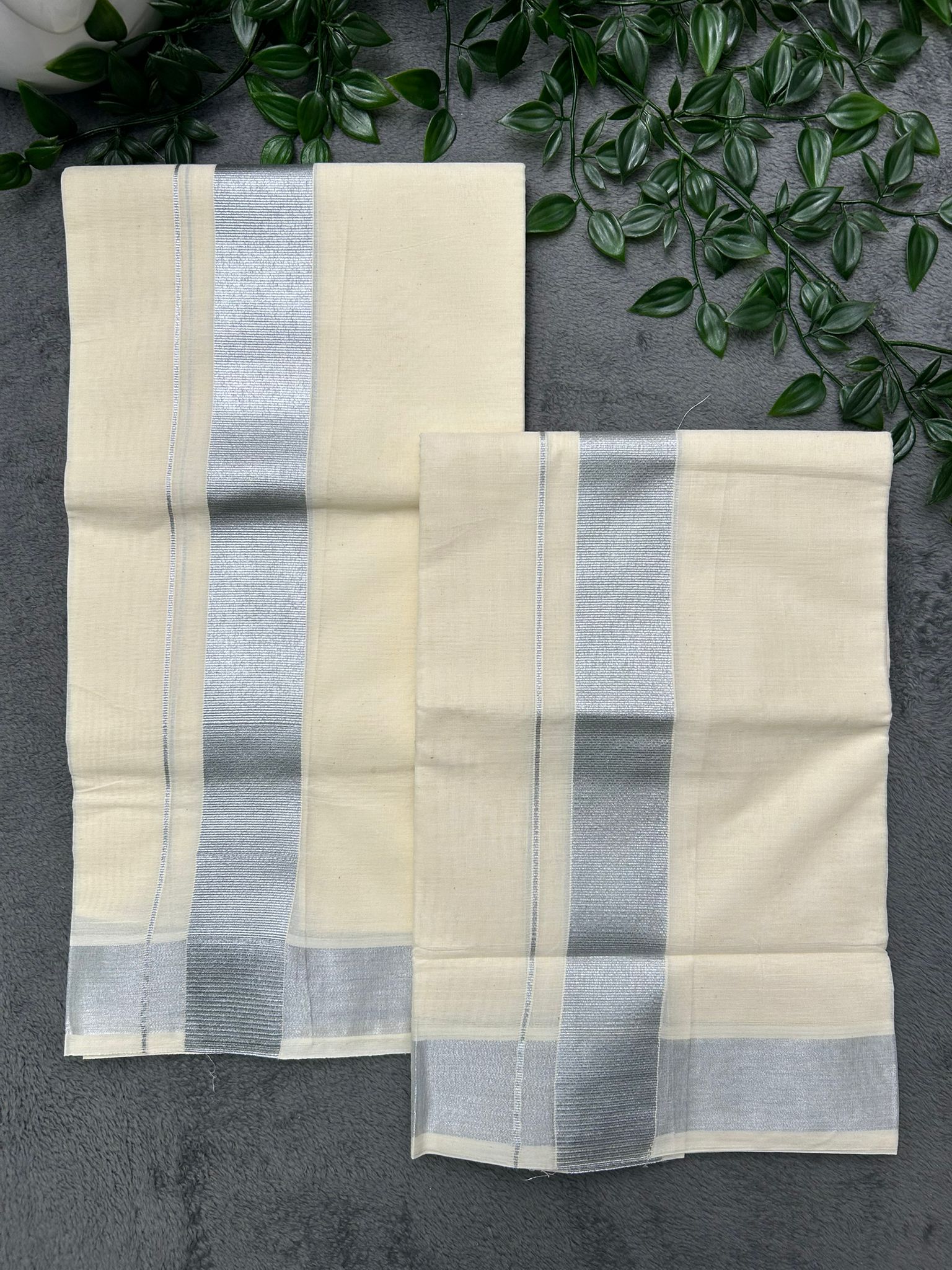 Set Mundu (STM-045)