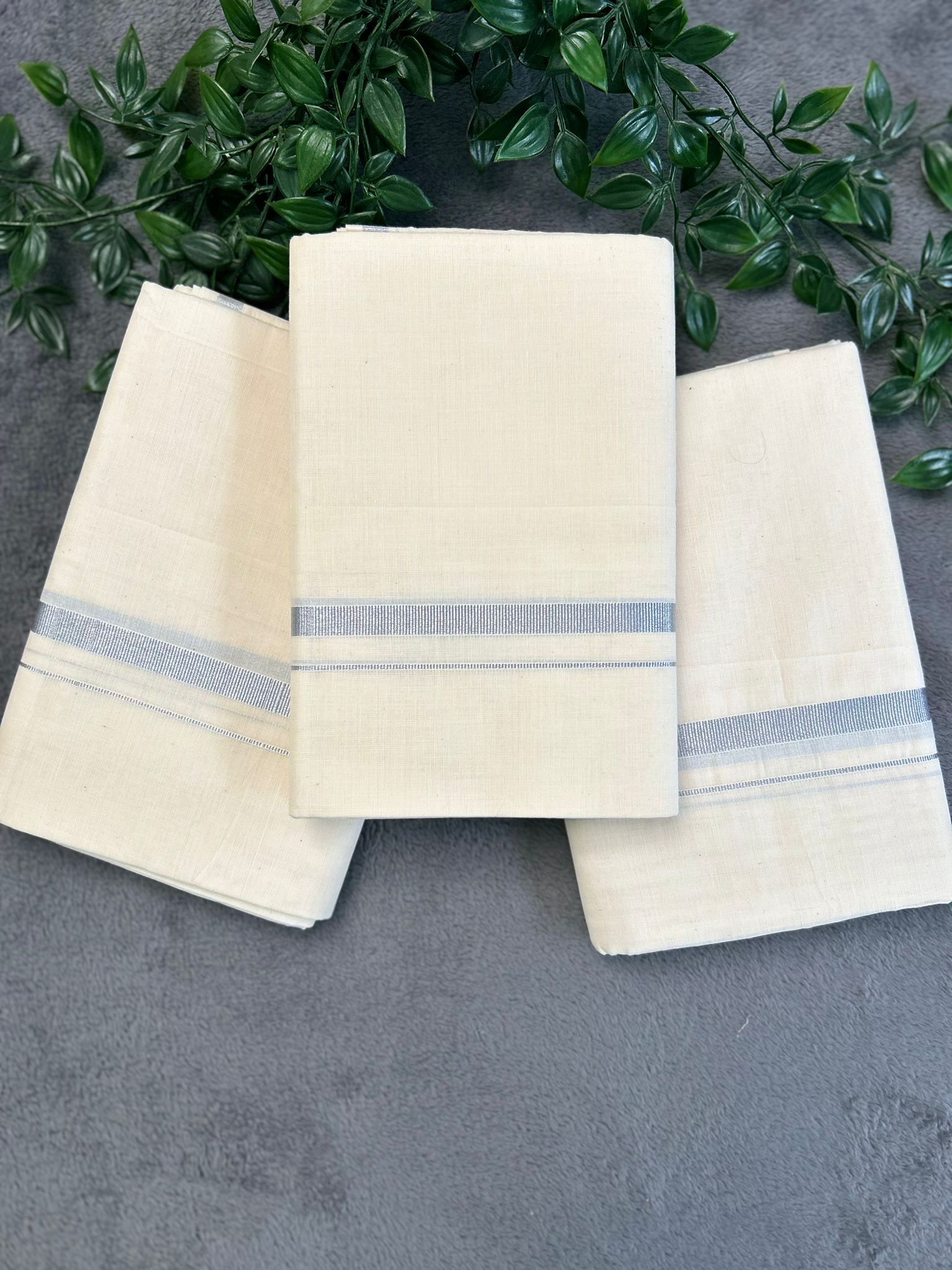Mundu (MND-074)