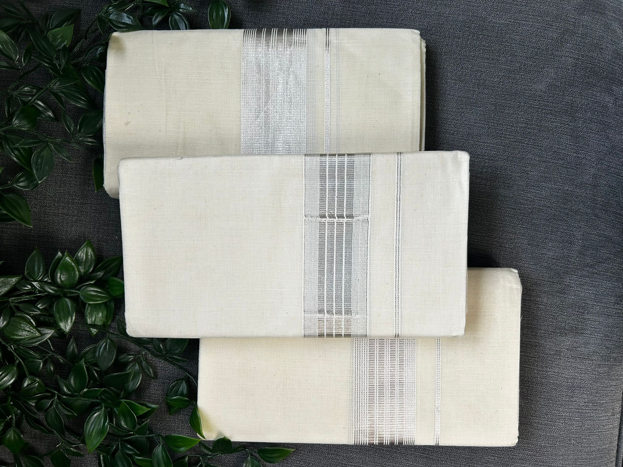 Mundu (MND-076)