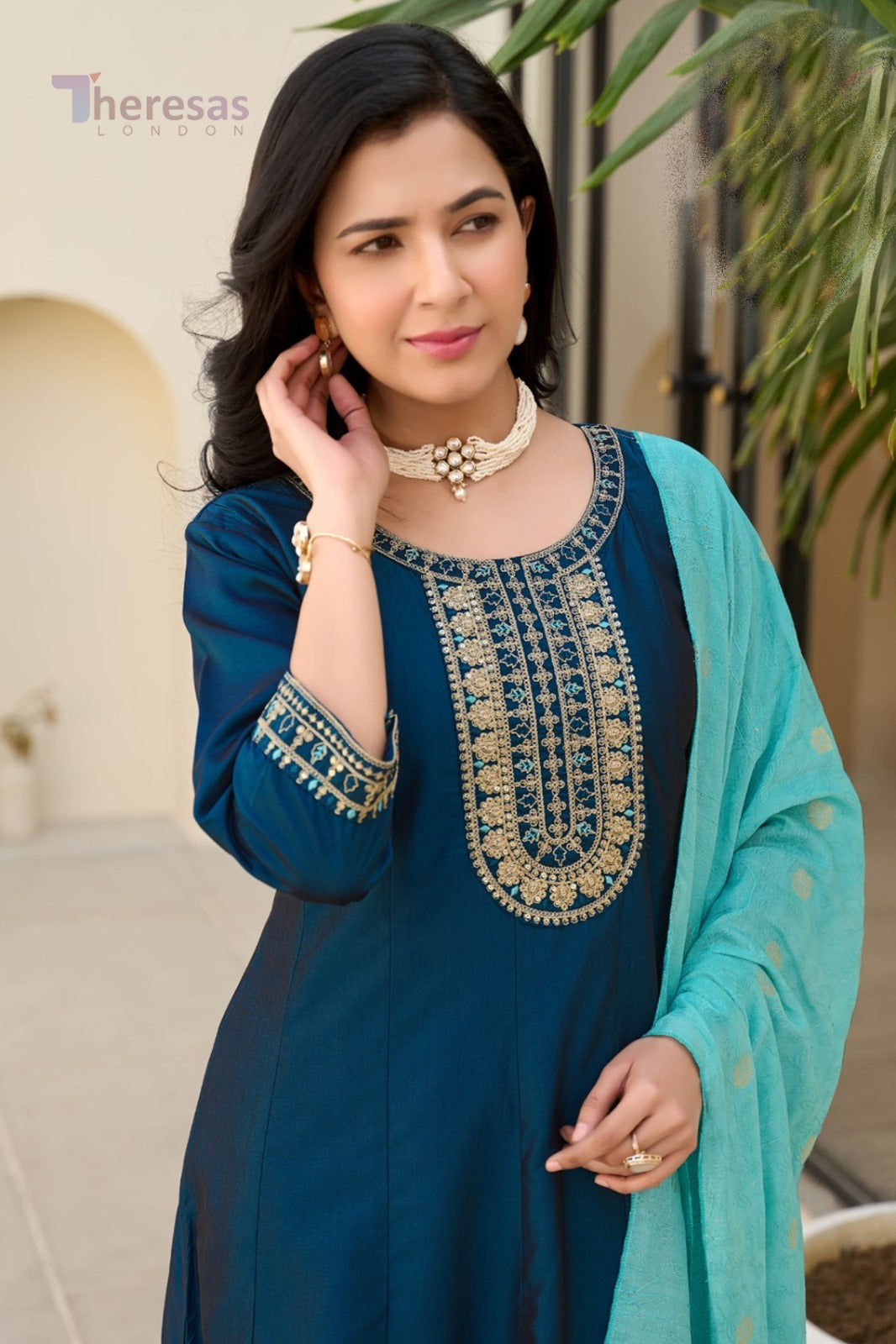 Churidar Set (CHR-138)