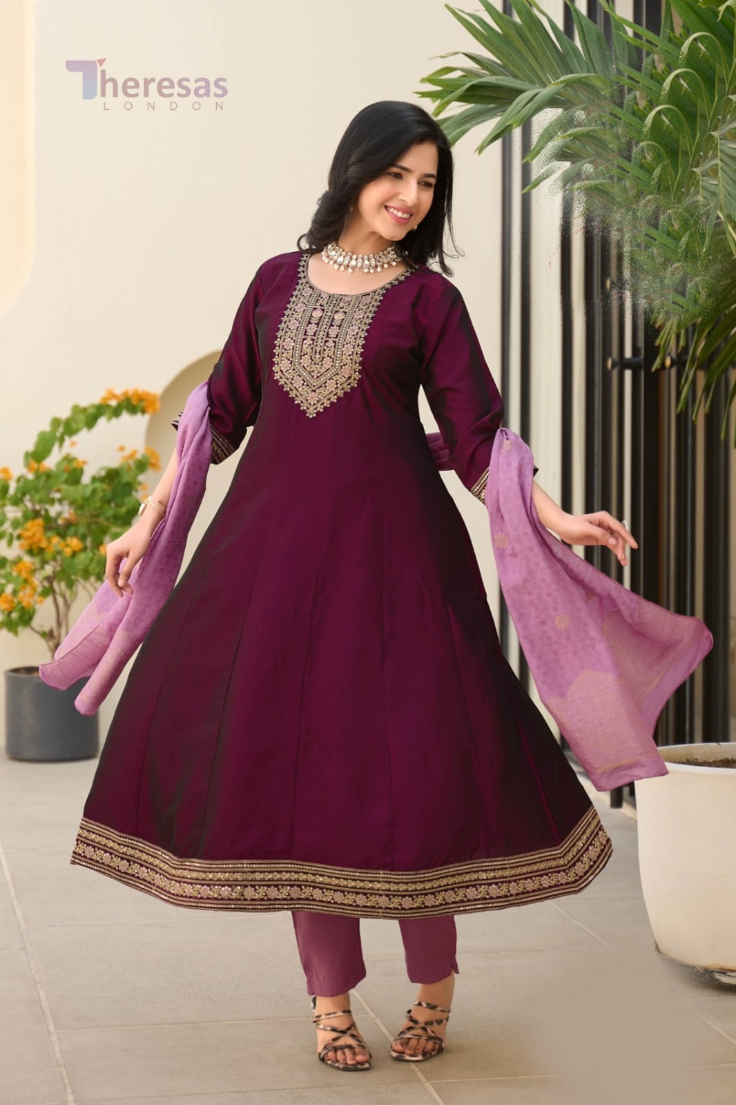 Churidar Set (CHR-139)