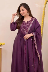 Churidar Set (CHR-142)