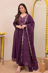 Churidar Set (CHR-142)